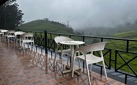 Tea Leaf Stays By Brown Tree Resorts